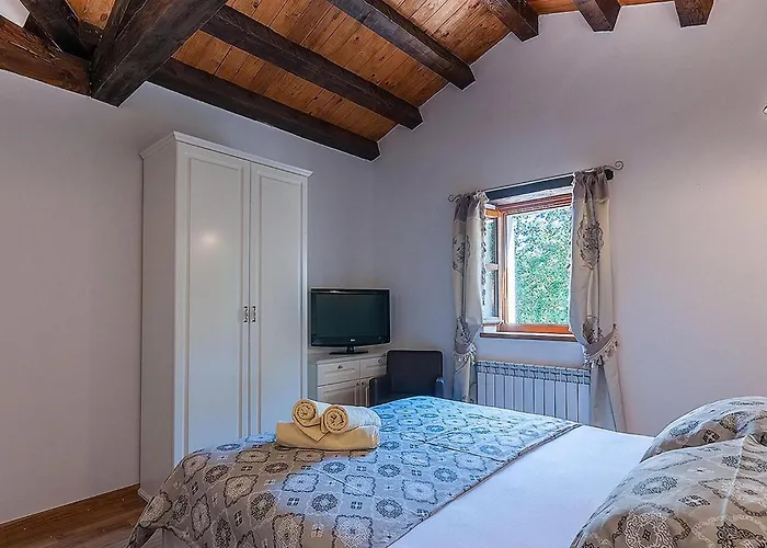 Holiday home Anneliese *