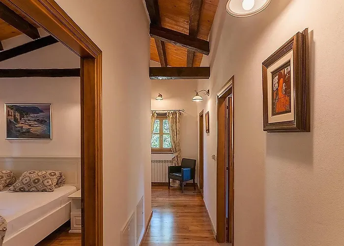 Anneliese Holiday home Basici