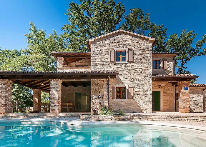 Anneliese Holiday home *