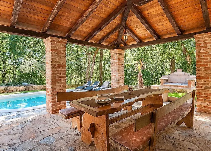 Anneliese Holiday home *